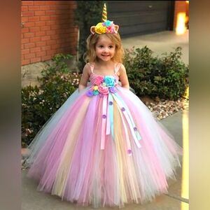 COPY - COPY - Gorgeous Special Occasion Dress